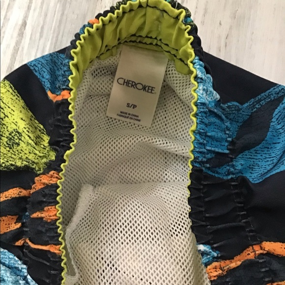 Cherokee swim trunks 🏄🏼 🏄🏻‍♂️ boards size S cute swim trunks - Picture 6 of 9